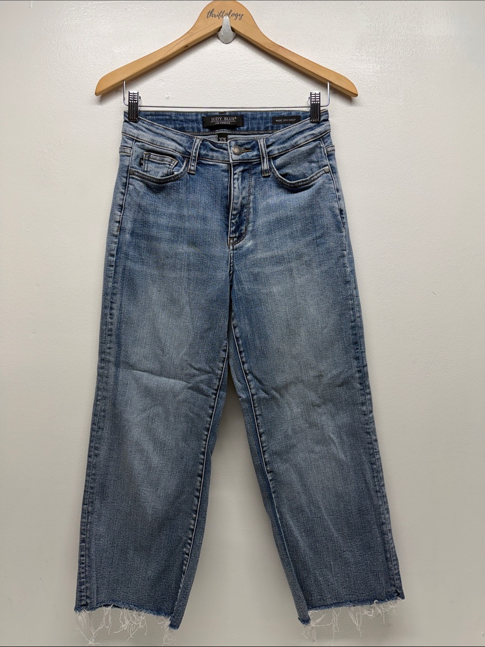 Judy Blue Jeans Wide Leg Cropped Cotton Denim Pant Raw Hem Mid Rise Blue Size 26 - Picture 2 of 11